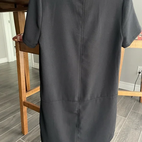 George black dress - Picture 5 of 8